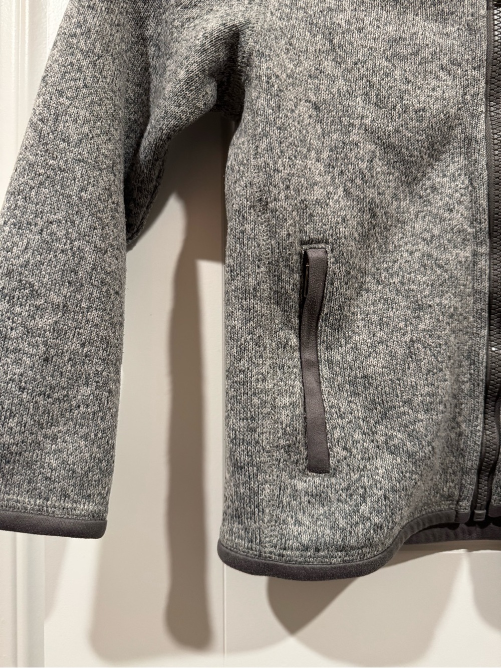 Patagonia Gray Heather Fleece Jacket - Picture 3 of 6